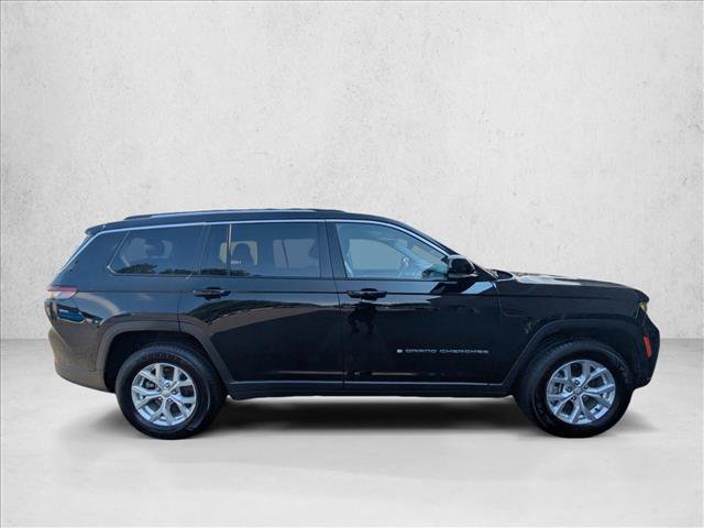 Used 2023 Jeep Grand Cherokee L Limited w/ Trailer Tow Group (B) AWD/4WD image 4