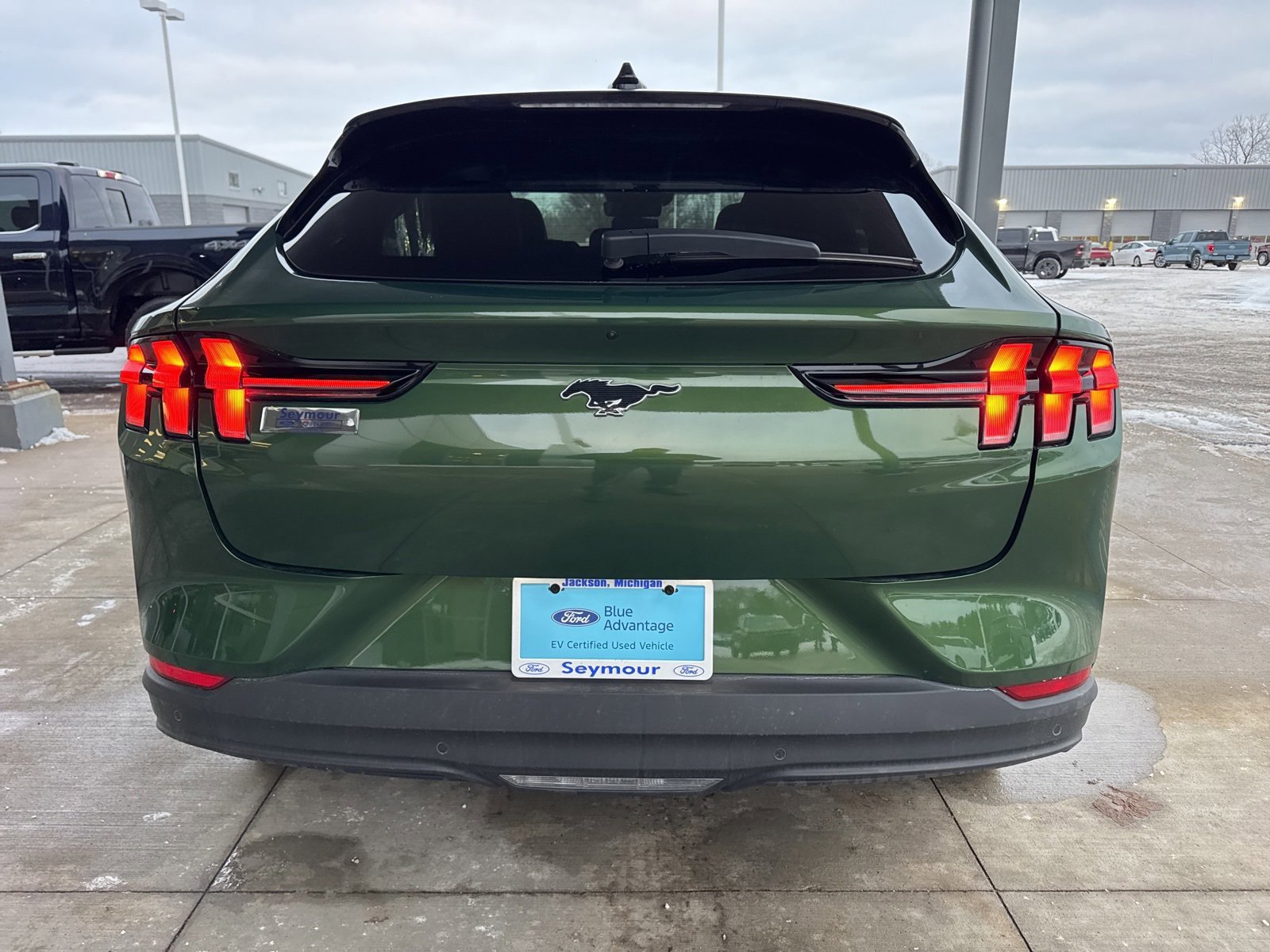 Certified 2025 Ford Mustang Mach-E Select w/ Comfort Package Lite image 3