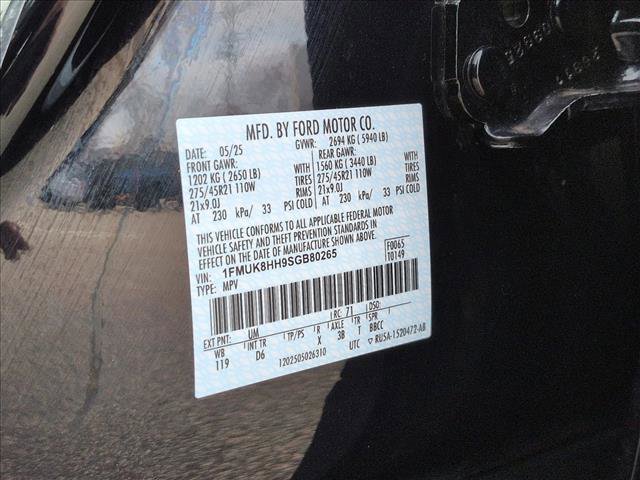 Certified 2025 Ford Explorer Platinum w/ LUX Leather Package image 26