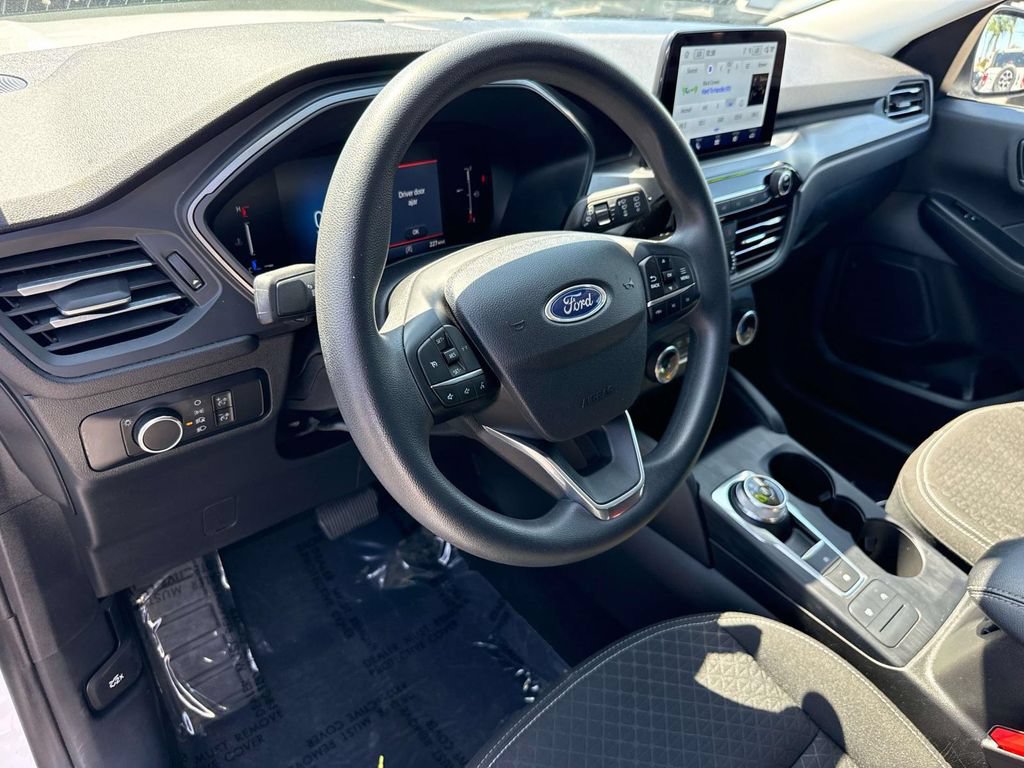 Certified 2025 Ford Escape Active FWD image 26