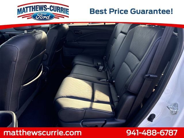 Used 2023 Honda Passport Elite image 12