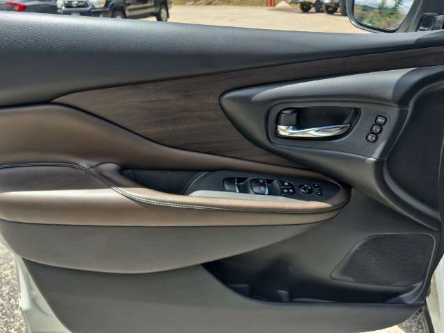 Used 2020 Nissan Murano Platinum AWD/4WD image 16