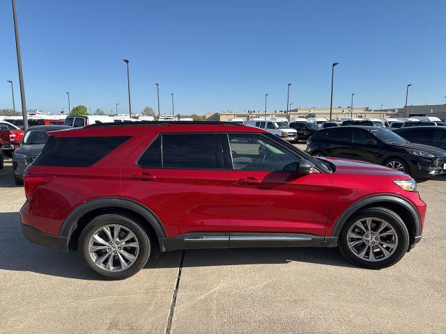 Certified 2023 Ford Explorer XLT w/ Equipment Group 202A image 18