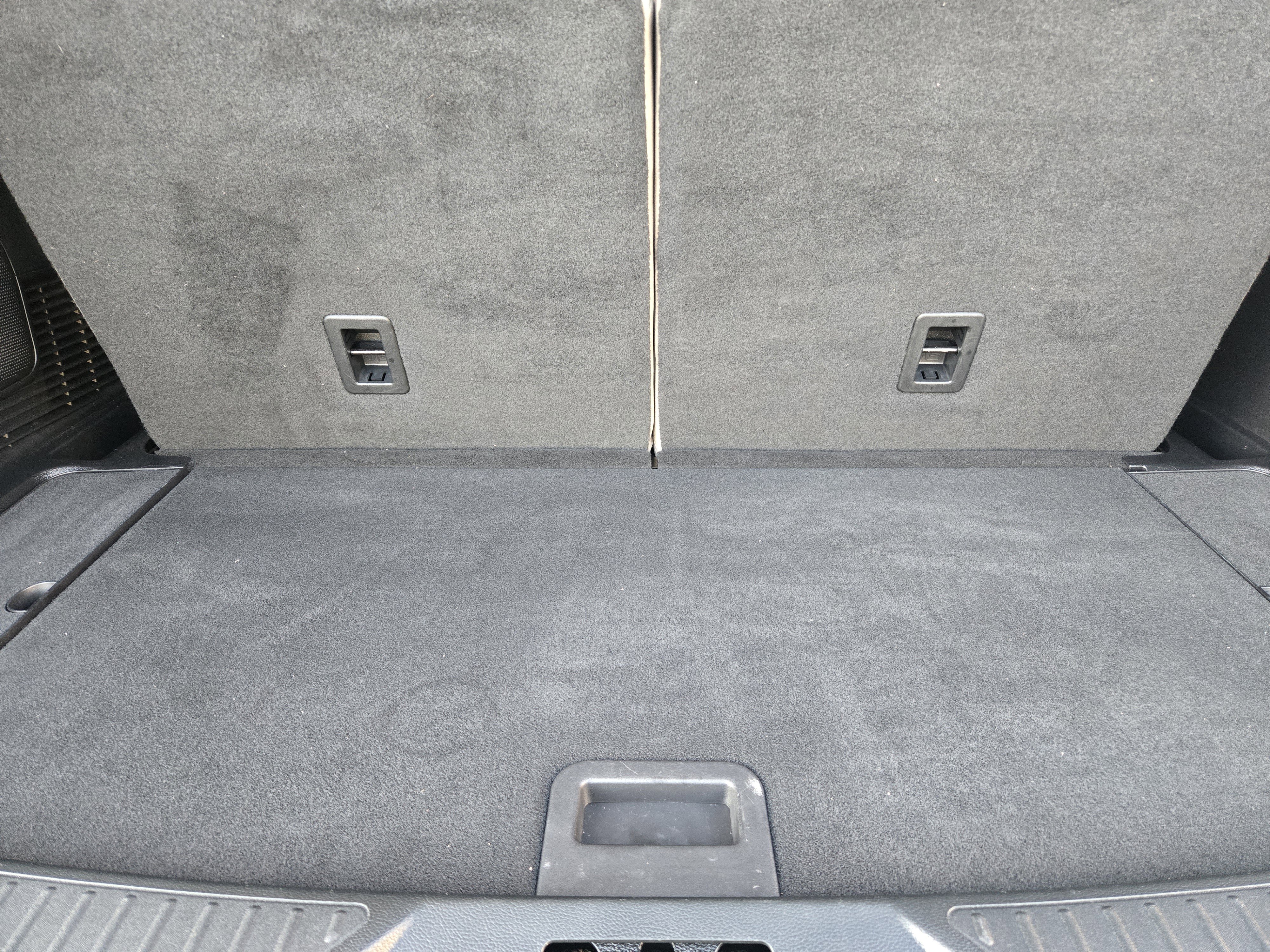 Certified 2022 Ford Explorer Limited w/ Equipment Group 301A image 24