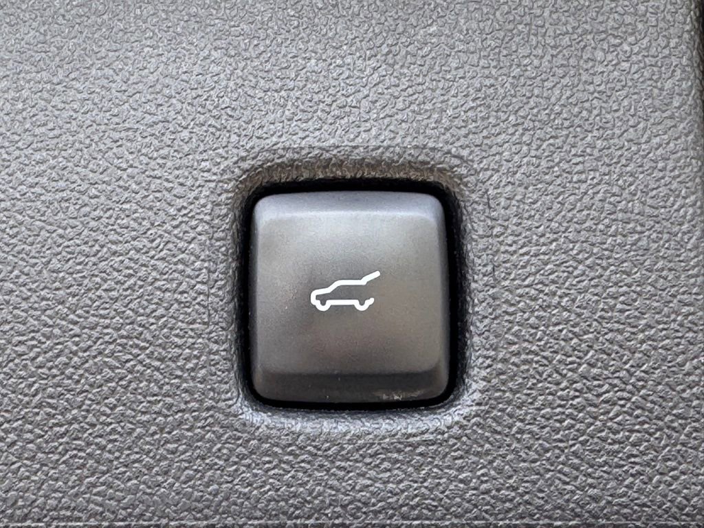 Certified 2024 Ford Escape ST-Line w/ Tech Pack #1 image 14