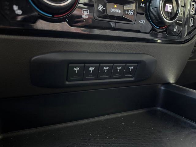 Used 2024 Chevrolet Silverado 2500 LTZ w/ LTZ Convenience Package image 25