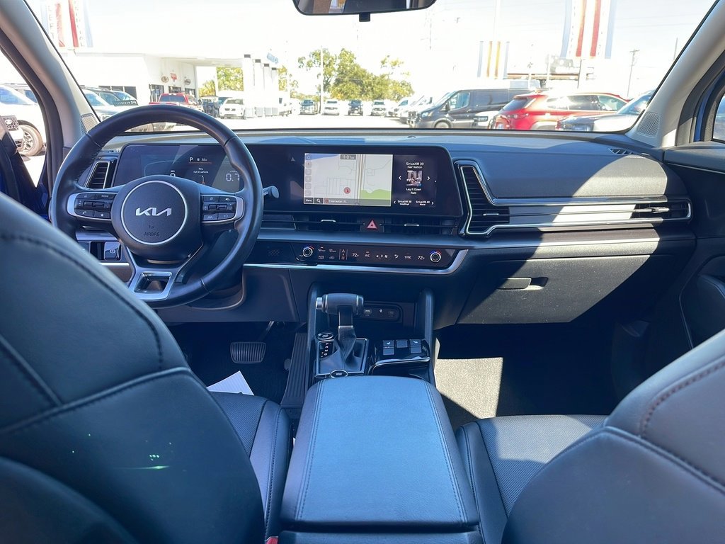 Used 2024 Kia Sportage EX image 26