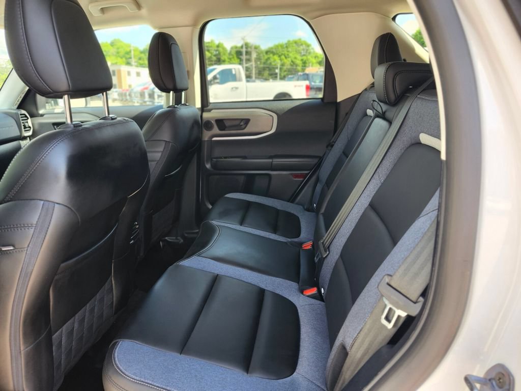 Certified 2025 Ford Bronco Sport Outer Banks w/ Outer Banks Tech Package+ AWD/4WD image 16
