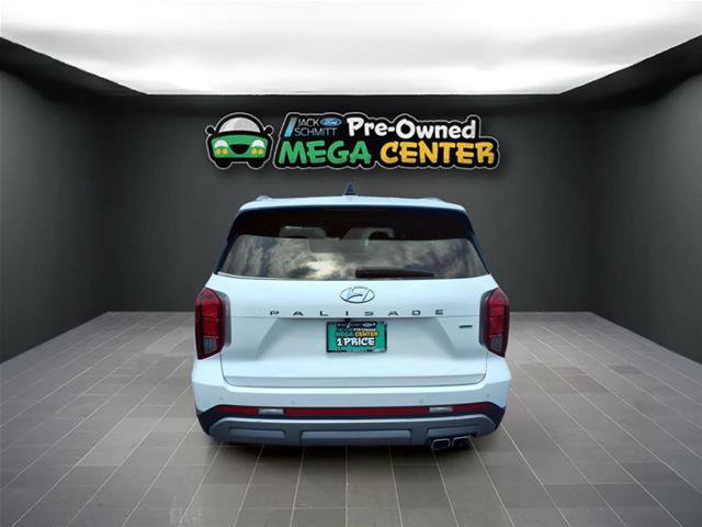 Used 2024 Hyundai Palisade Limited AWD/4WD image 28