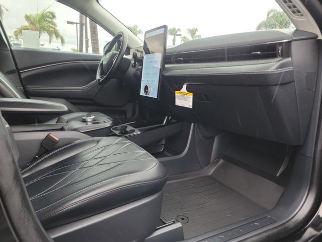Certified 2024 Ford Mustang Mach-E Select w/ Comfort Package Lite image 22