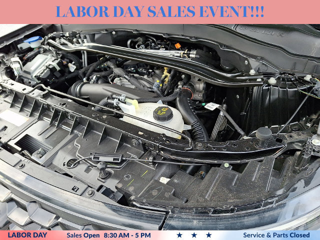 Certified 2025 Ford Explorer ST-Line w/ Premium Package AWD/4WD image 29