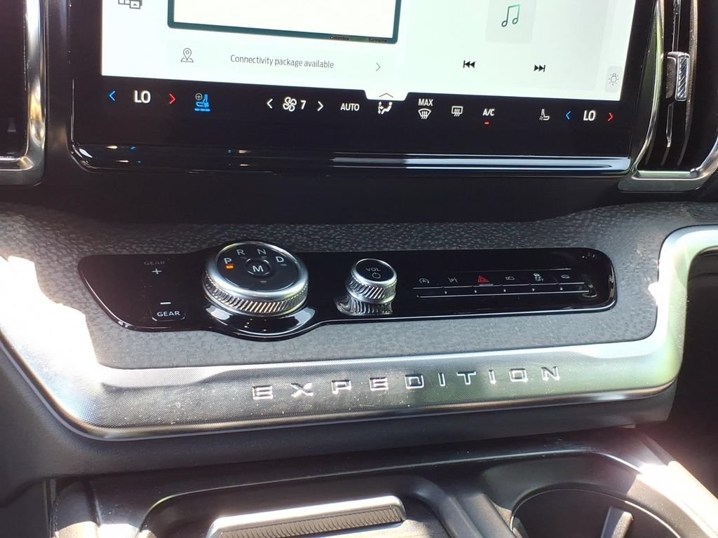 Certified 2025 Ford Expedition Tremor AWD/4WD image 21