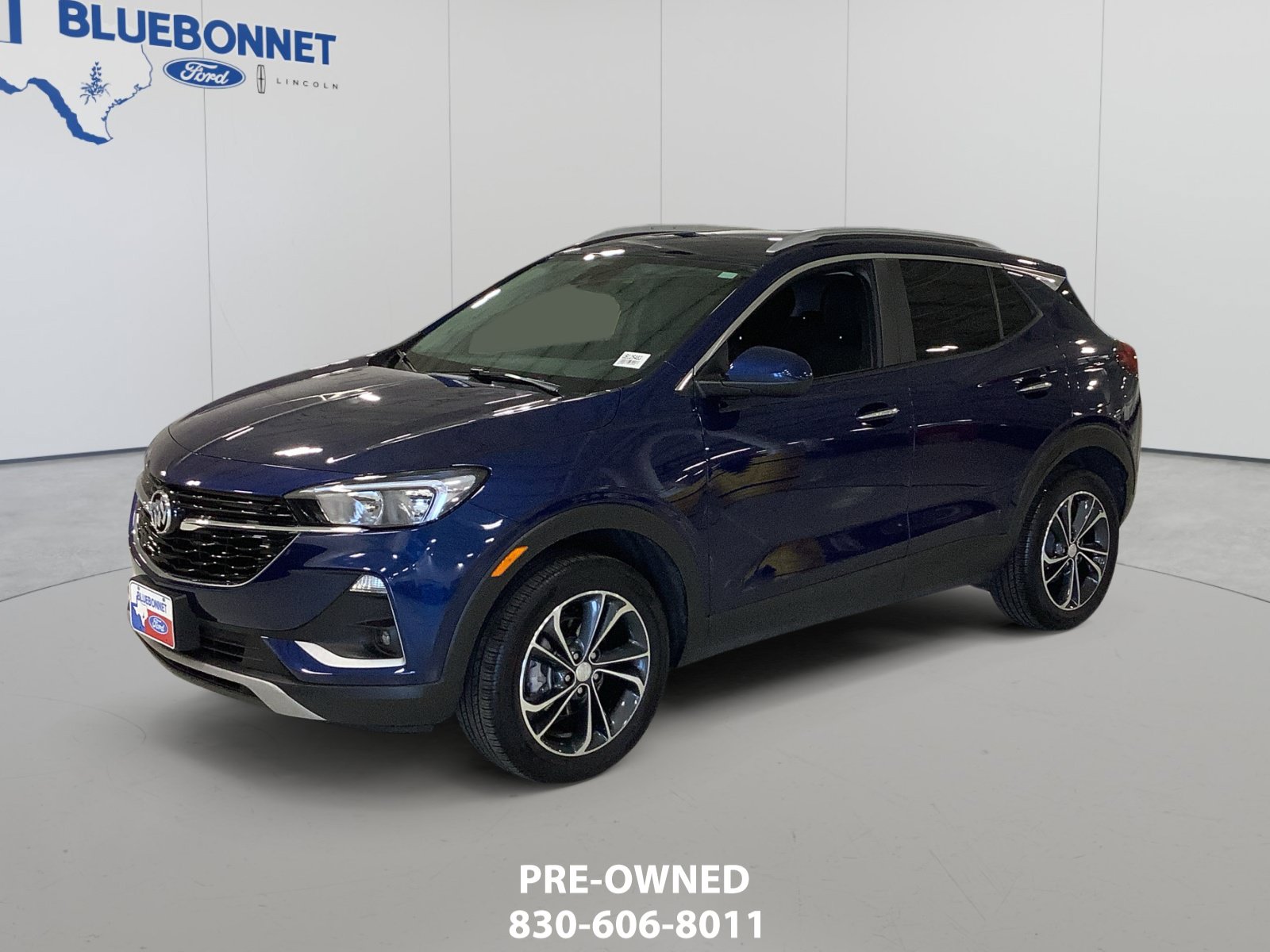 Used 2023 Buick Encore GX Select w/ Safety Package II AWD/4WD image 1