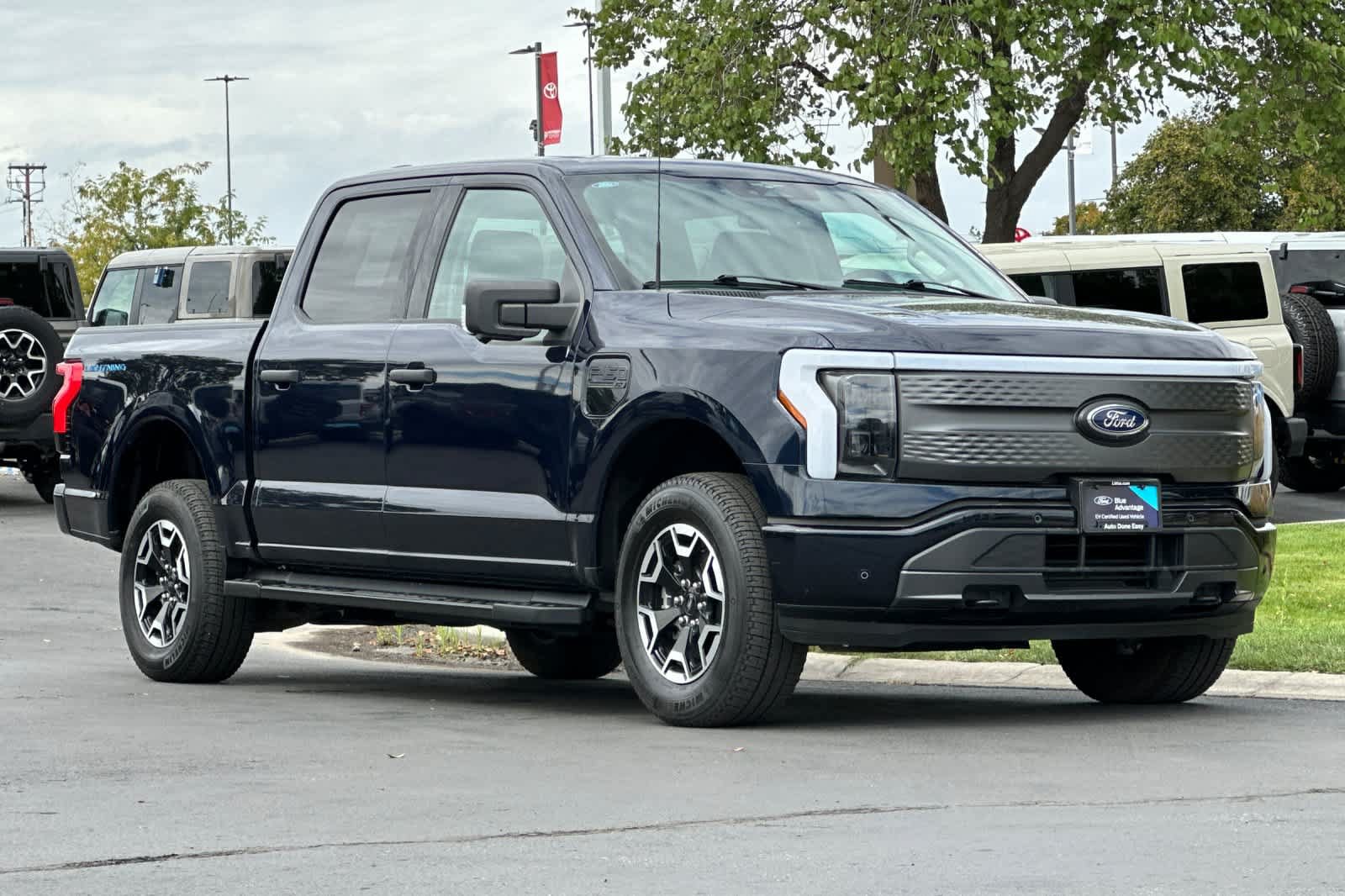 Certified 2023 Ford F150 Lightning XLT w/ Max Trailer Tow Package AWD/4WD image 9