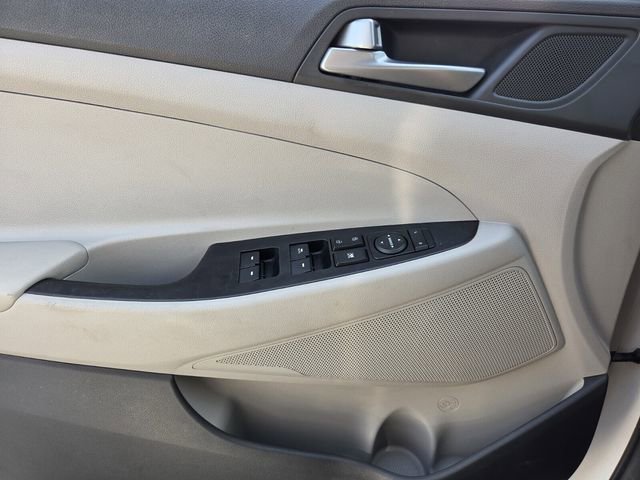 Used 2017 Hyundai Tucson SE FWD image 24