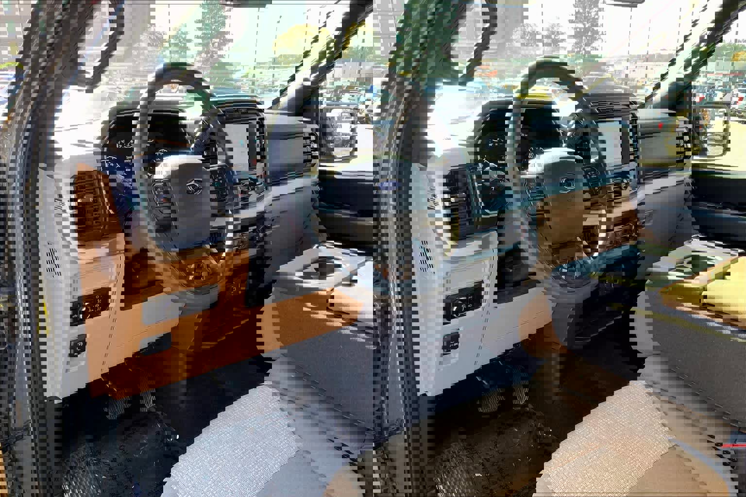 Certified 2023 Ford F150 XLT image 34