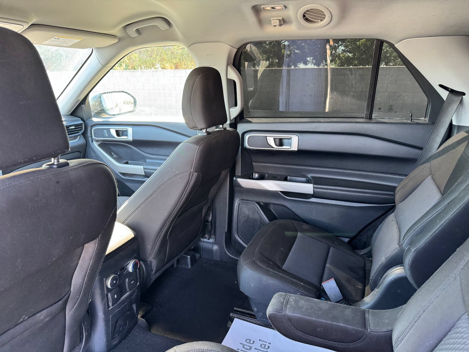 Certified 2022 Ford Explorer XLT RWD image 16