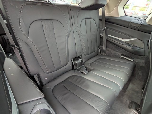 Used 2019 BMW X7 xDrive40i w/ Cold Weather Package AWD/4WD image 30