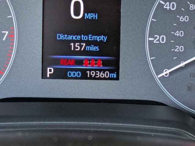 Used 2024 Toyota Corolla Cross LE w/ Moonroof Package image 26