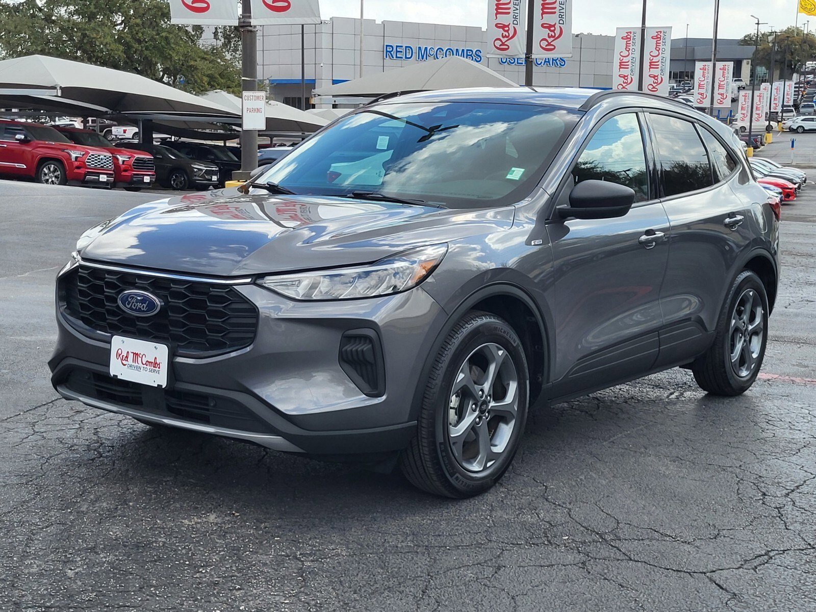 Certified 2025 Ford Escape ST-Line image 7