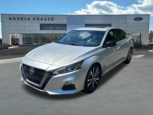 Used 2021 Nissan Altima 2.5 SR w/ SR Premium Package FWD video 3