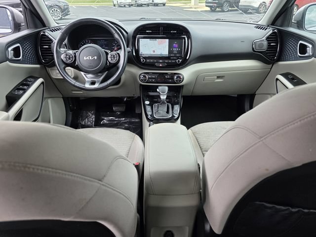 Used 2022 Kia Soul EX FWD image 8