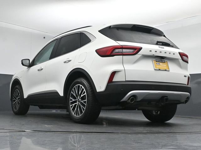 Certified 2024 Ford Escape SE w/ PHEV Premium Package image 10