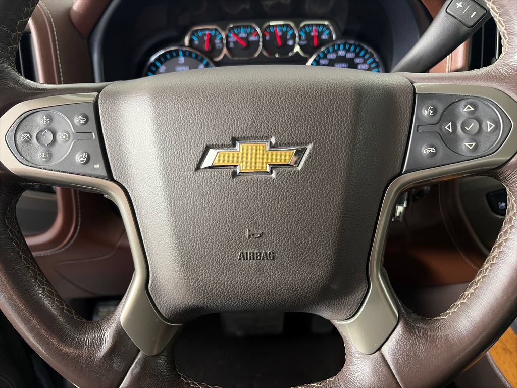 Used 2018 Chevrolet Silverado 1500 High Country AWD/4WD image 16