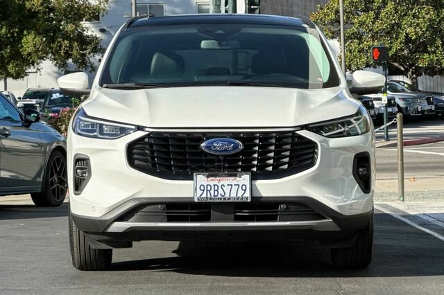 Certified 2024 Ford Escape SE FWD image 9