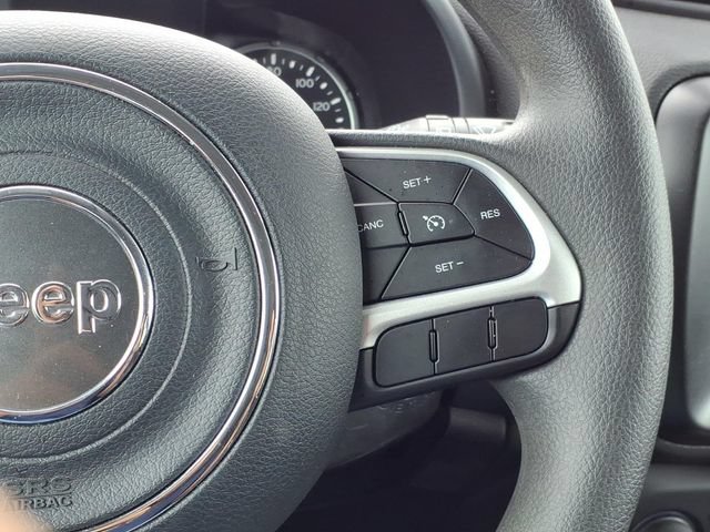 Used 2023 Jeep Renegade Latitude AWD/4WD image 21