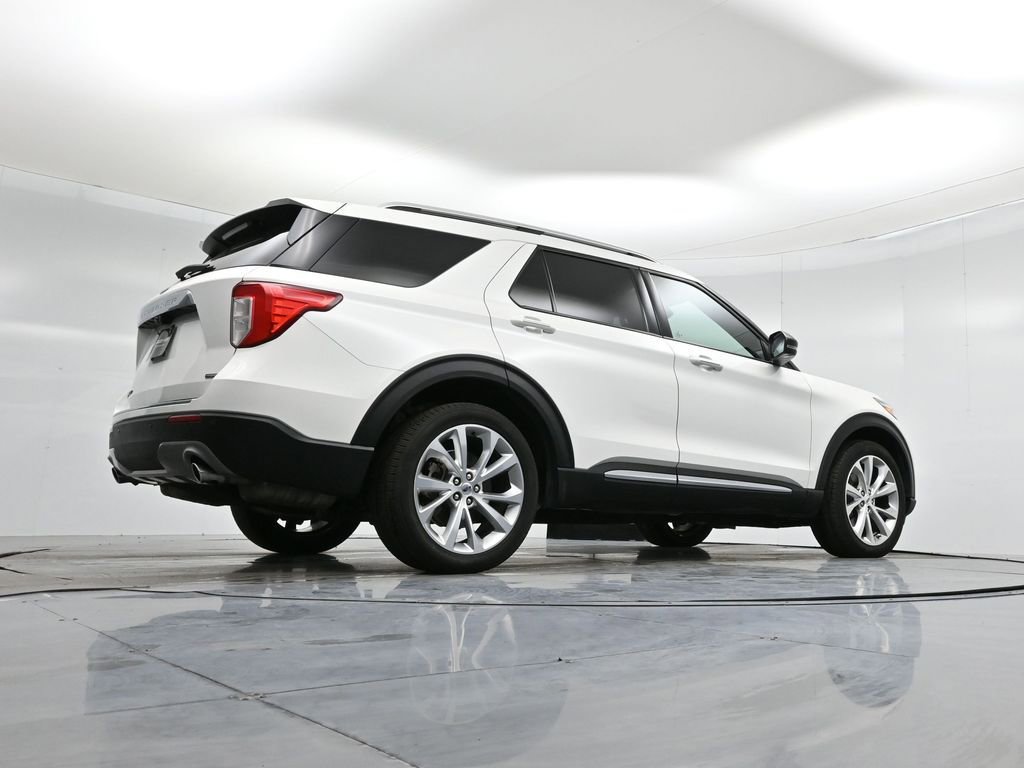 Certified 2022 Ford Explorer Platinum w/ Technology Package image 52