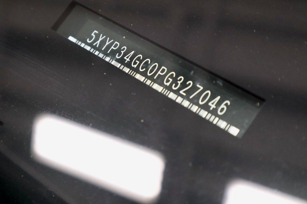 Used 2023 Kia Telluride EX w/ EX Captain's Chair Package image 36