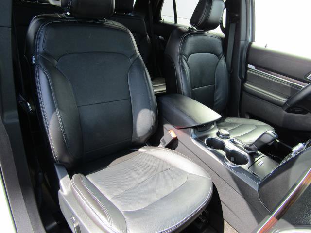 Certified 2018 Ford Explorer Limited w/ Equipment Group 301A image 10