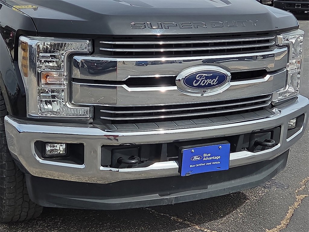 Certified 2019 Ford F250 Lariat w/ Lariat Value Package image 9