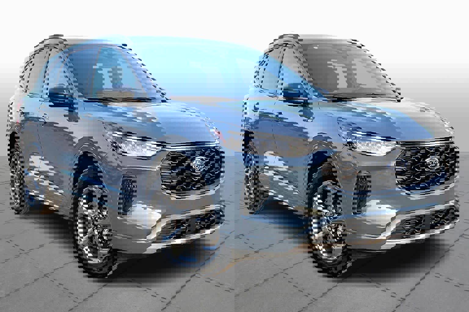 Certified 2023 Ford Escape ST-Line w/ Tech Pack #1 image 3