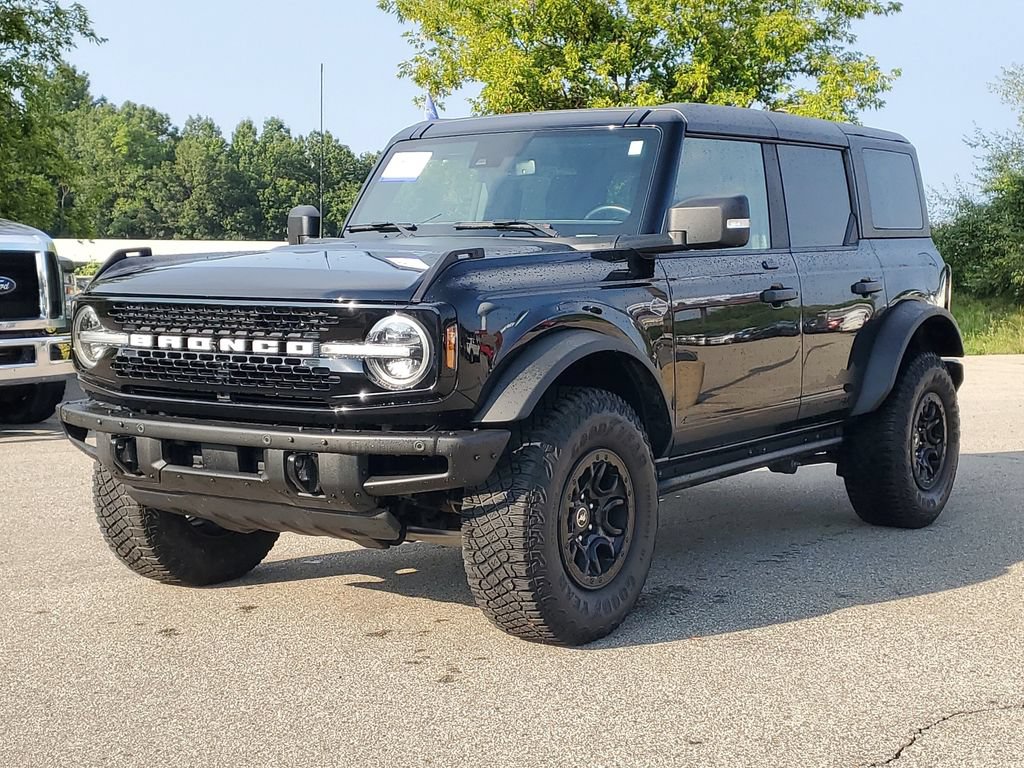 Certified 2022 Ford Bronco Wildtrak AWD/4WD image 2