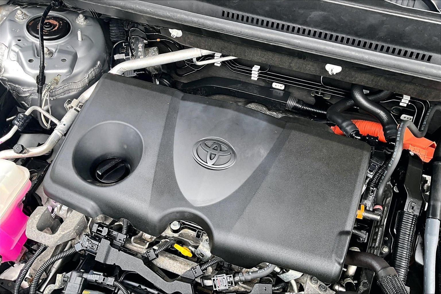 Used 2023 Toyota RAV4 XSE AWD/4WD image 31