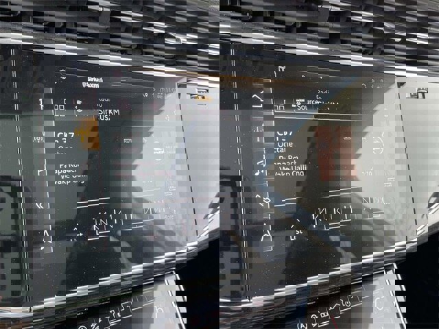 Used 2023 Audi Q7 3.0T Premium Plus image 28