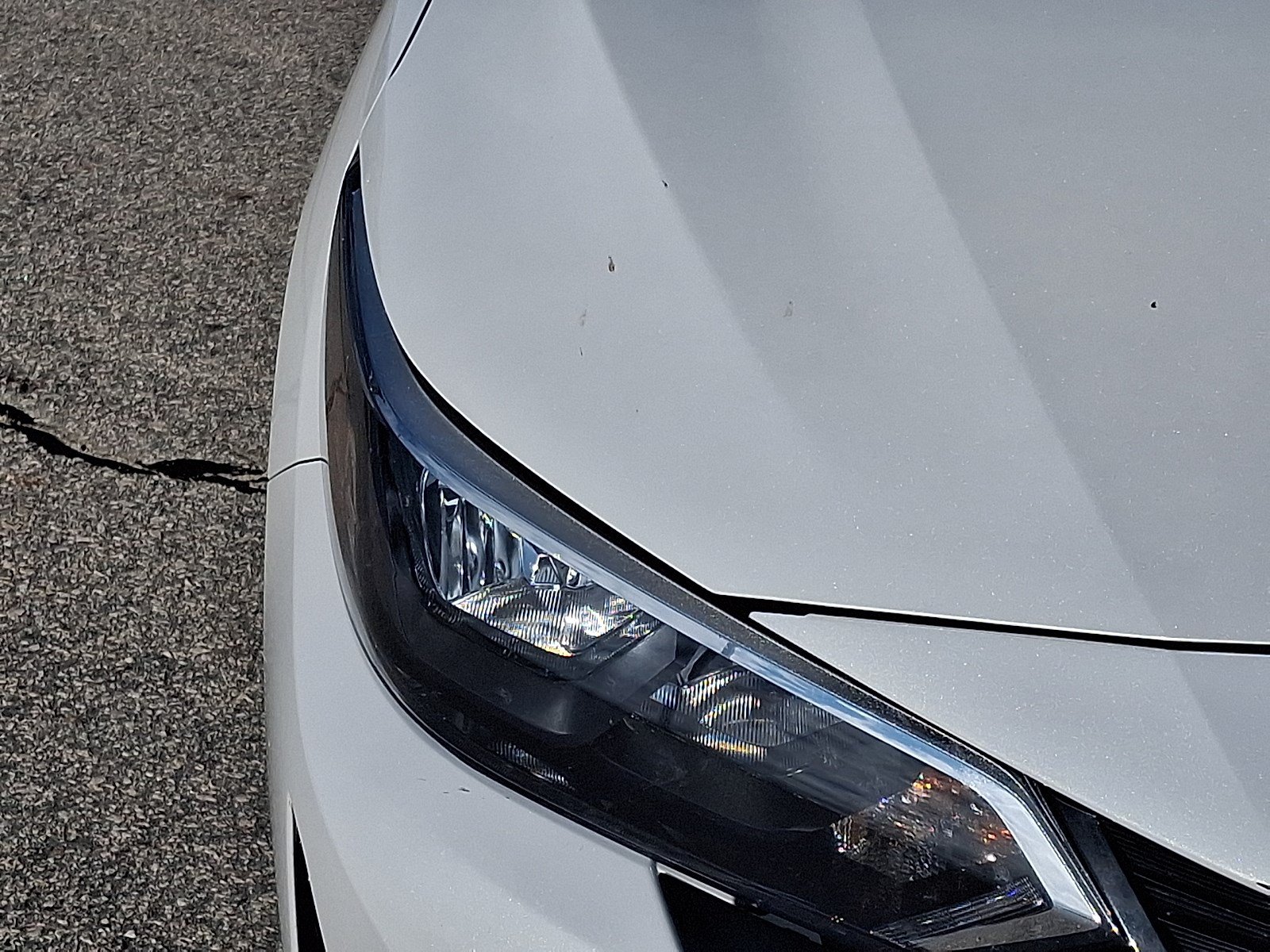 Used 2024 Nissan Sentra SV FWD image 8