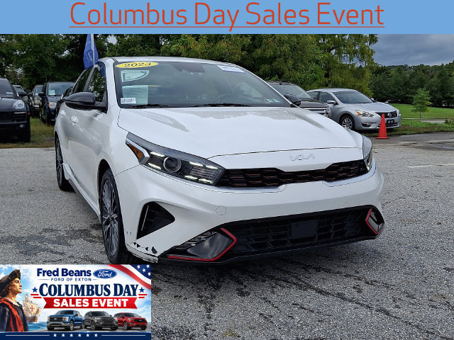 Used 2023 Kia Forte GT-Line w/ GT-Line Premium Package FWD image 2