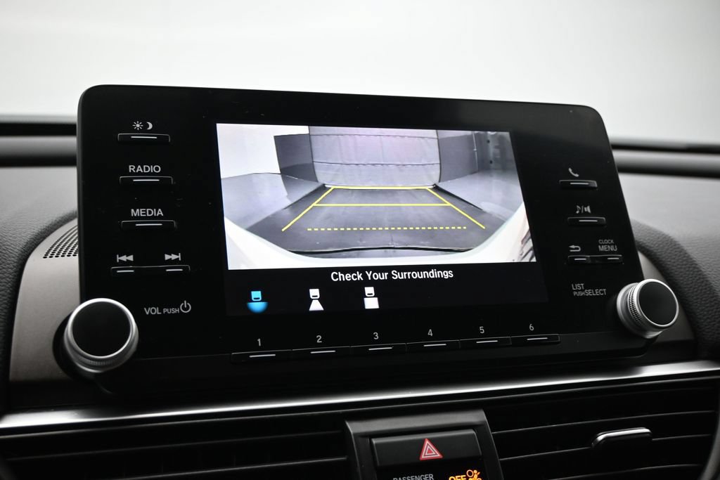 Used 2019 Honda Accord LX image 14