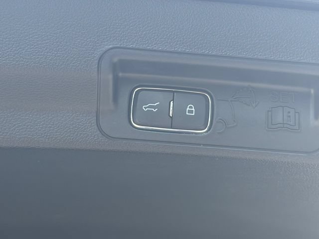 Certified 2024 Ford Explorer XLT AWD/4WD image 21
