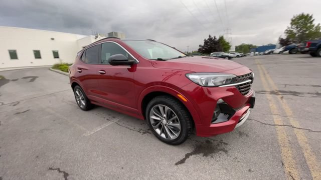 Used 2020 Buick Encore GX Preferred w/ Sport Touring Package AWD/4WD image 2