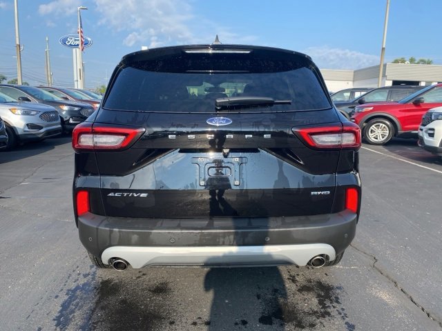 Certified 2023 Ford Escape Active w/ Tech Pack #2 image 4