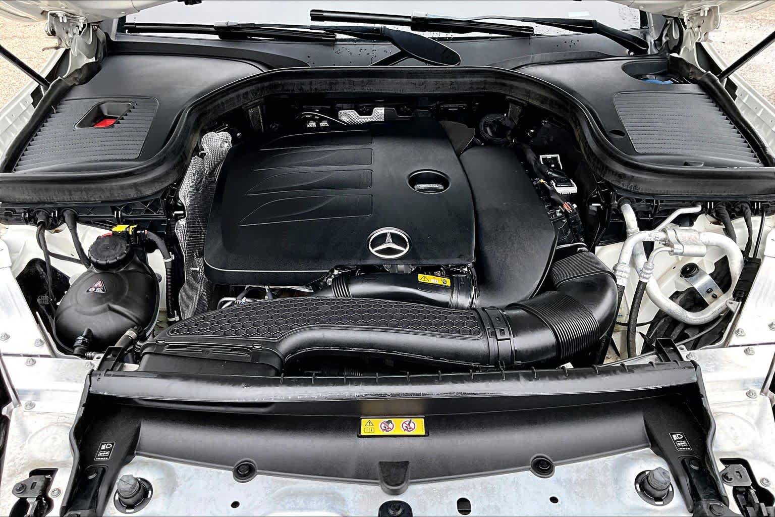 Used 2021 Mercedes-Benz GLC 300 image 32