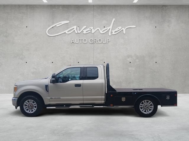 Certified 2017 Ford F250 XLT w/ XLT Value Package RWD image 14