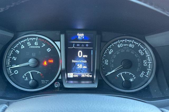 Used 2022 Toyota Tacoma TRD Sport image 28