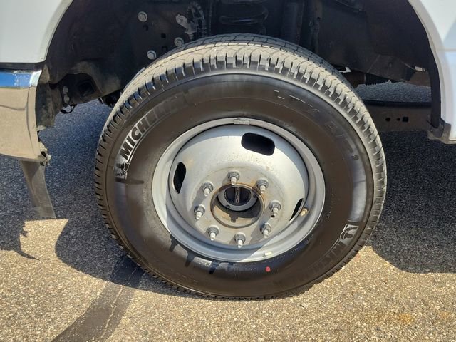 Certified 2024 Ford F350 XL w/ Snow Plow Prep Package AWD/4WD image 6