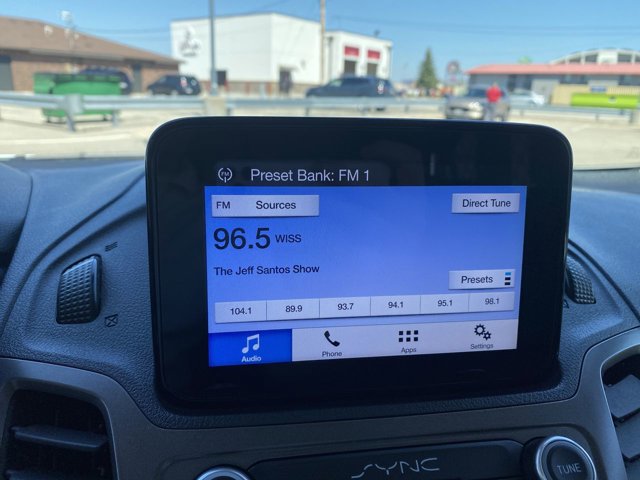Certified 2020 Ford Transit Connect XLT FWD image 14