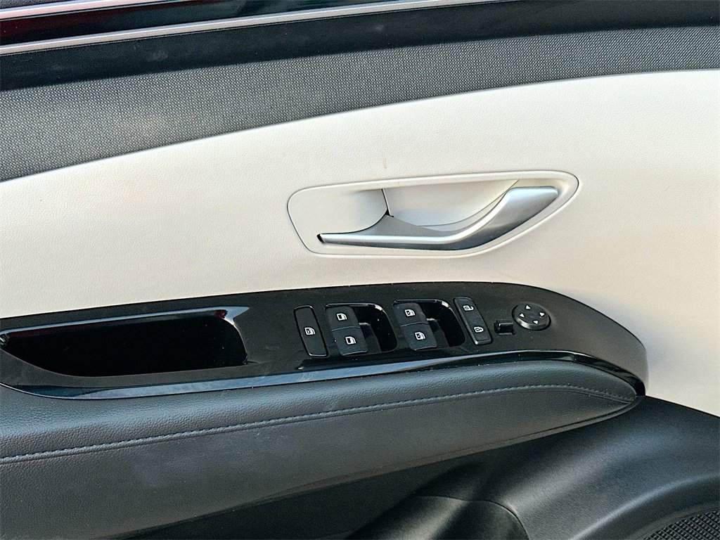 Used 2024 Hyundai Tucson Limited image 21